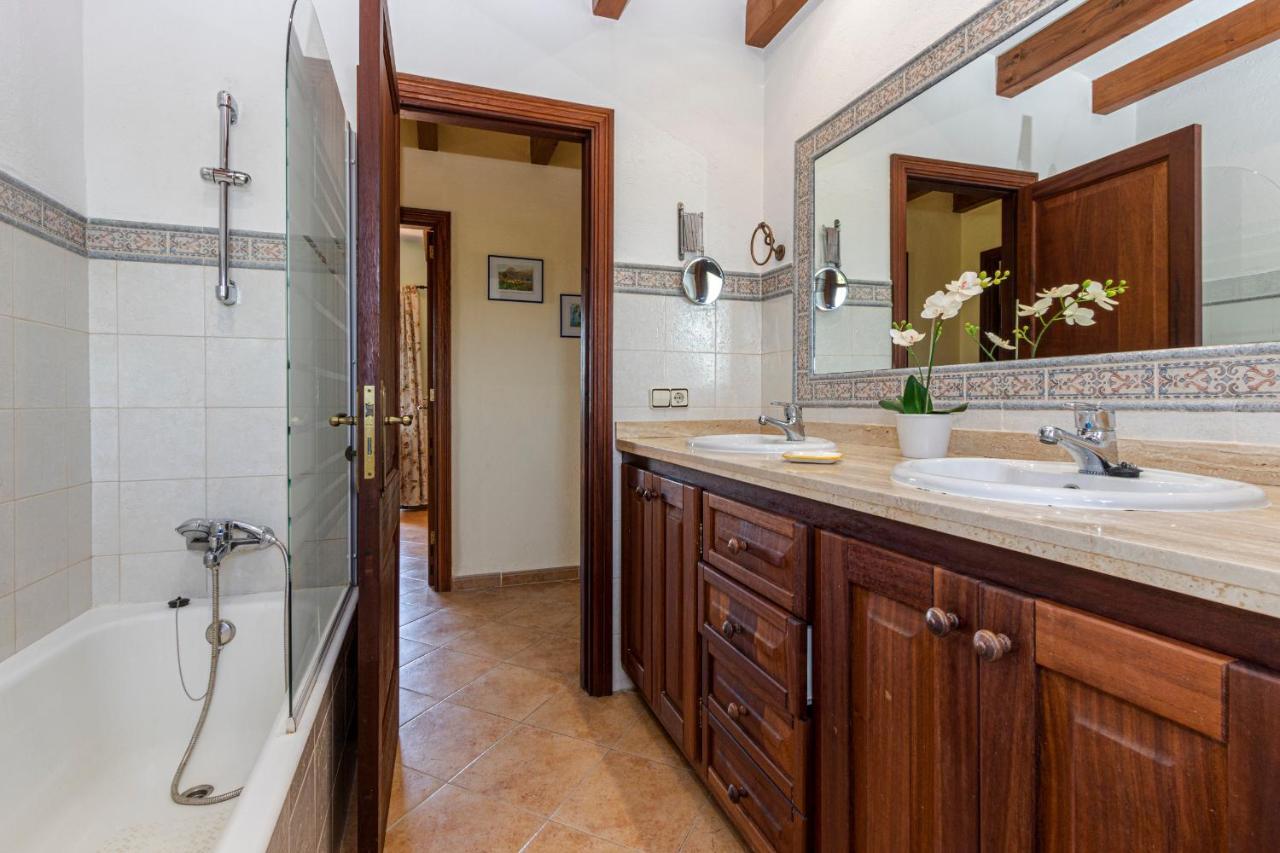 Villa Canaveret By Homevillas360 *
